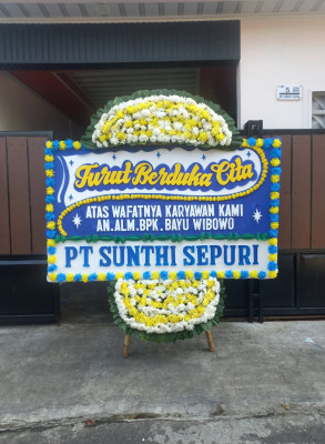 Papan Bunga Duka di Sabungan Sipabangun
